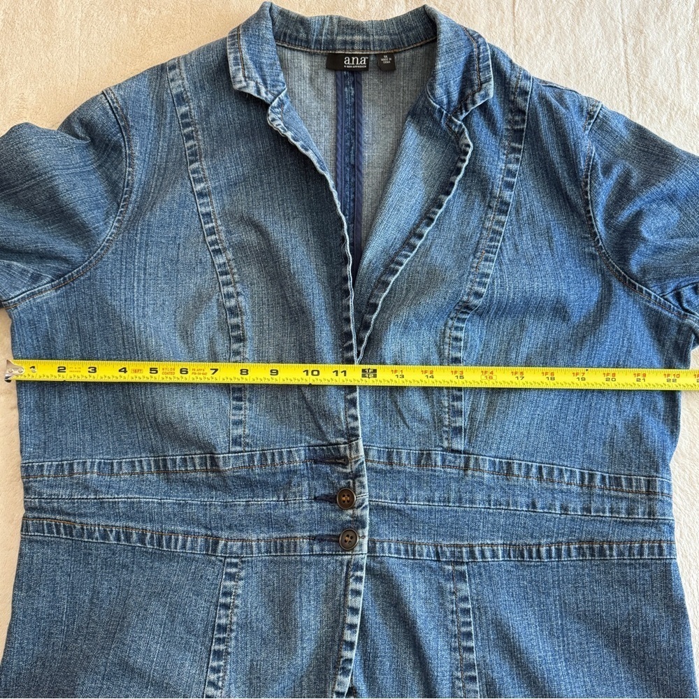 a.n.a Classic Blue Denim Women's Blazer Jacket Size 1X - Picture 5 of 8